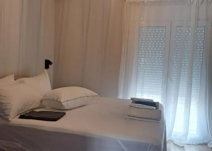 Avras Experience 7 *